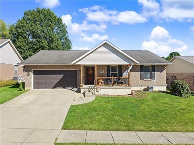 /international/us/1496-eastridge-avenue-springfield-oh-110120105920/