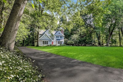 /international/us/32-bayard-lane-n-suffern-ny-110120138117/
