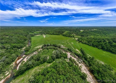 /international/us/weber-farm-road-montreal-mo-110099586455/