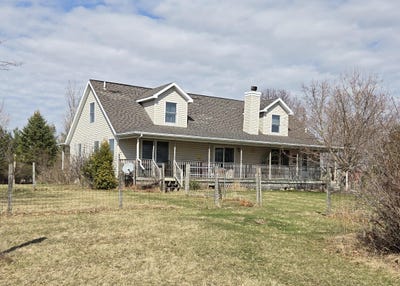 /international/us/13631-bemis-road-manchester-mi-110105311585/
