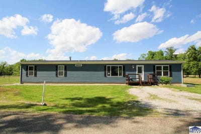 /international/us/3274-w-chowning-street-shelburn-in-110107872067/