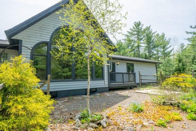 /international/us/40-lakeside-drive-swanville-me-110108165857/