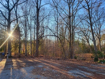 /international/us/lot-18-beech-tree-ct-gloucester-va-110100977558/