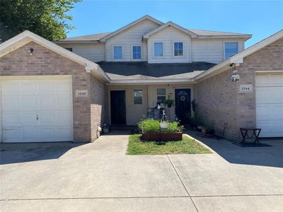 /international/us/1244-village-garden-drive-azle-tx-110099990317/