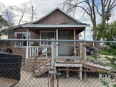 /international/us/419-mary-street-maricopa-ca-110106375544/