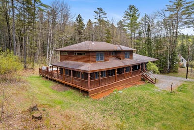 /international/us/4880-pikes-falls-road-jamaica-vt-110109337614/
