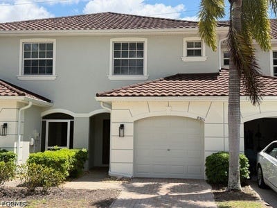 /international/us/8585-athena-court-lehigh-acres-fl-110107288639/