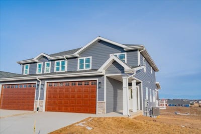 /international/us/4148-fox-forest-way-deforest-wi-110101460200/