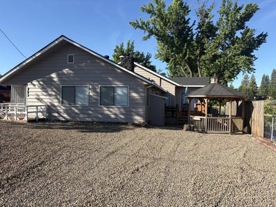 /international/us/24868-3rd-street-fall-river-mills-ca-110108472826/