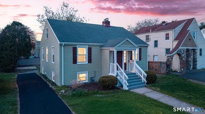 /international/us/240-placid-avenue-stratford-ct-110107667427/