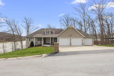 /international/us/9401-s-lake-shore-lane-huntingburg-in-110098422180/