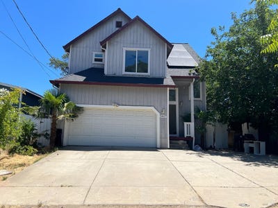 /international/us/5607-jones-avenue-clearlake-ca-110083065528/