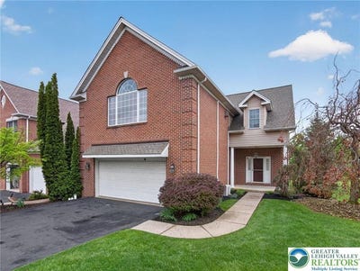 /international/us/558-parkside-court-allentown-city-pa-110107750454/