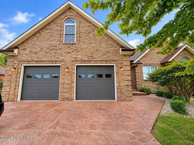 /international/us/132-lorenza-cir-bardstown-ky-110110364577/