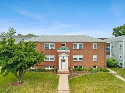 /international/us/180-s-main-street-attleboro-ma-110108280938/