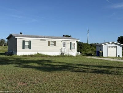 /international/us/2901-glacier-avenue-avon-park-fl-110109958390/