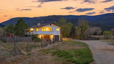 /international/us/913-calle-conquistador-taos-nm-110107210968/