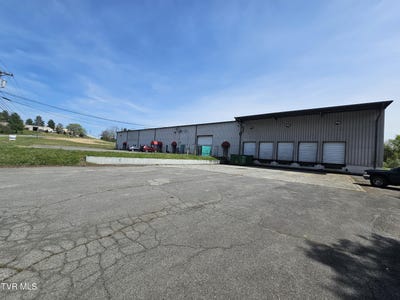 /international/us/101-industrial-drive-bristol-tn-110107162032/