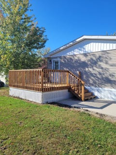 /international/us/8000-warren-woods-rd-three-oaks-mi-110102974937/