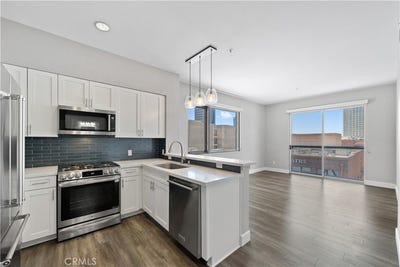 /international/us/445-island-avenue-san-diego-ca-110108505692/