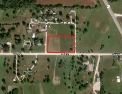 /international/us/lake-street-macon-mo-110110332987/