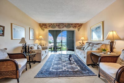 /international/us/250-ne-20th-street-boca-raton-fl-110106370681/