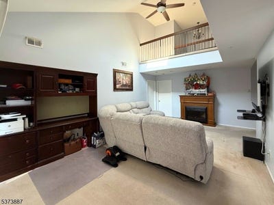 /international/us/152-whisper-way-e-roxbury-twp-nj-110101120827/