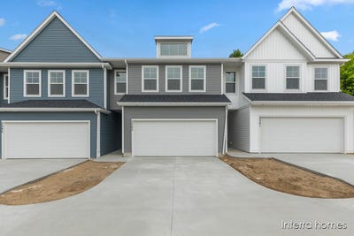 /international/us/3343-kings-river-street-sw-wyoming-mi-110100069228/