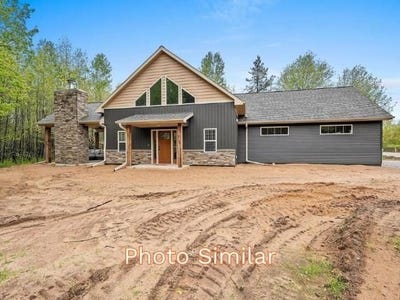 /international/us/101-timber-run-crivitz-wi-110104778645/
