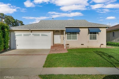 /international/us/4852-coldbrook-lakewood-ca-110119661409/