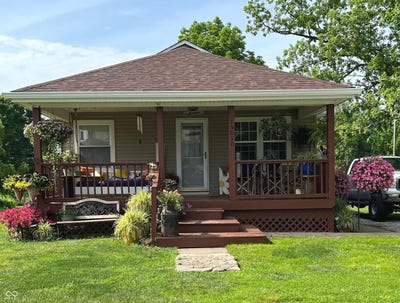 /international/us/15010-maple-street-brookville-in-110104876282/