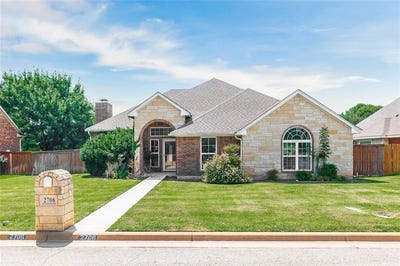 /international/us/2706-red-fox-trail-brownwood-tx-110101076332/