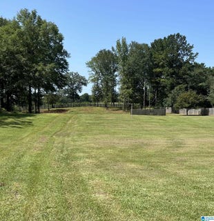 /international/us/7489-renfroe-road-talladega-al-110100882436/?lang=zh-tw