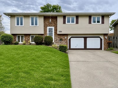 /international/us/829-tyler-avenue-dyer-in-110108382864/