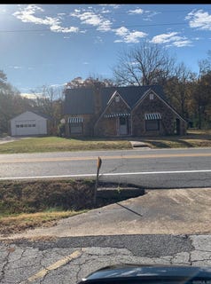 /international/us/404-w-main-street-mountain-view-ar-110107934395/