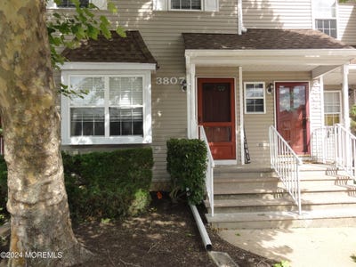 /international/us/3807-corral-court-freehold-nj-110108580890/