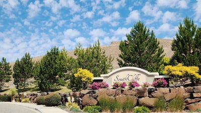 /international/us/7324-w-21st-ave-lot-18-ph-8-kennewick-wa-110109216552/