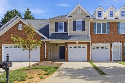 /international/us/4415-piedmont-trace-drive-greensboro-nc-110107313042/