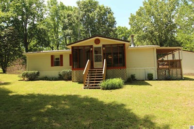 /international/us/372-saratoga-heights-rd-eddyville-ky-110107755362/