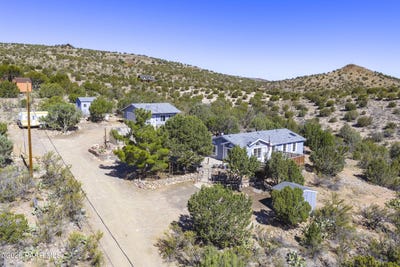 /international/us/4182-n-luna-vista-lane-chino-valley-az-110108617443/