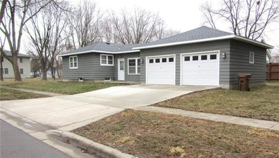 /international/us/1202-n-5th-street-montevideo-mn-110106758418/