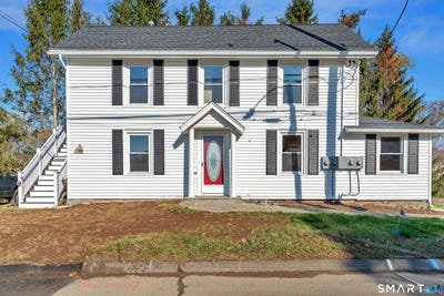 /international/us/368-boston-street-guilford-ct-110109115576/