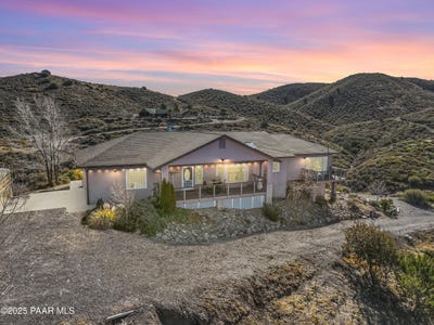 /international/us/15146-lazy-river-drive-dewey-humboldt-az-110097699072/