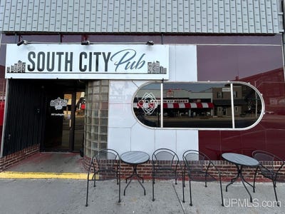 /international/us/1117-ludington-street-escanaba-mi-110103623718/