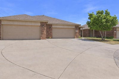 /international/us/9801-uvalde-avenue-lubbock-tx-110107387103/
