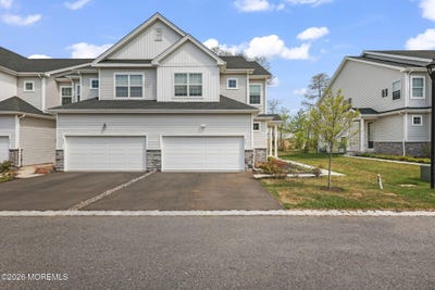 /international/us/206-pilot-street-marlboro-nj-110107658390/