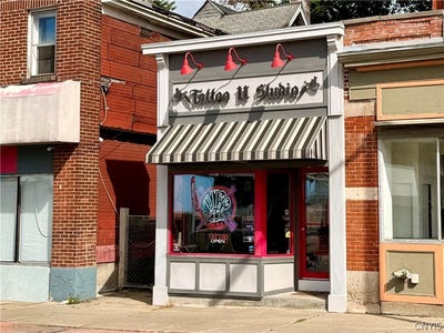 /international/us/661-bleecker-street-utica-ny-110110323335/