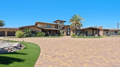 /international/us/15955-running-deer-trail-poway-ca-110100068245/?lang=zh-tw