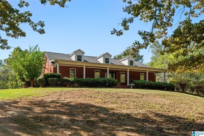 /international/us/12896-highway-25-calera-al-110120417701/