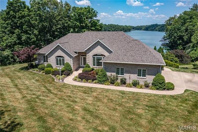 /international/us/2928-lakewood-drive-vandalia-il-110100748824/